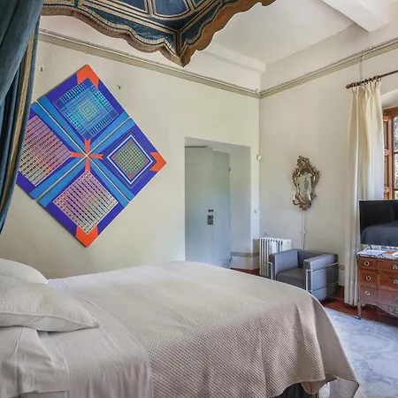 Sardi Small Luxury Boutique 5* ルッカ
